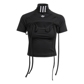 Remera-corta-con-aberturas-y-cinta